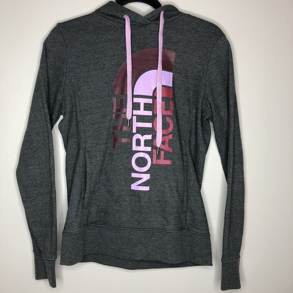 The North Face‎ Women's Small Gray Pink Long Sleeve Hooded Pullover Sweatshirt